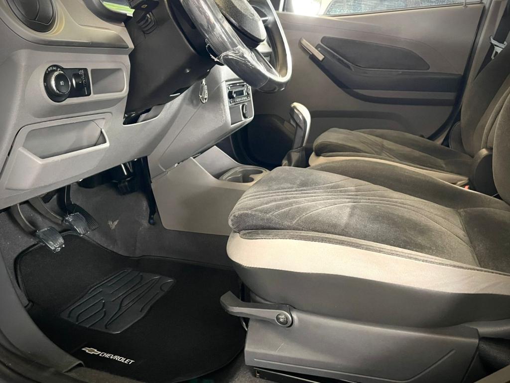 CHEVROLET Agile - Foto