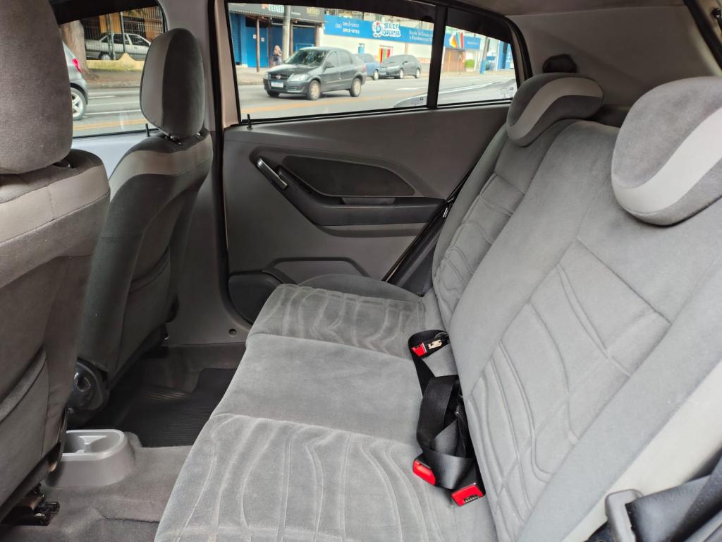 CHEVROLET Agile - Foto