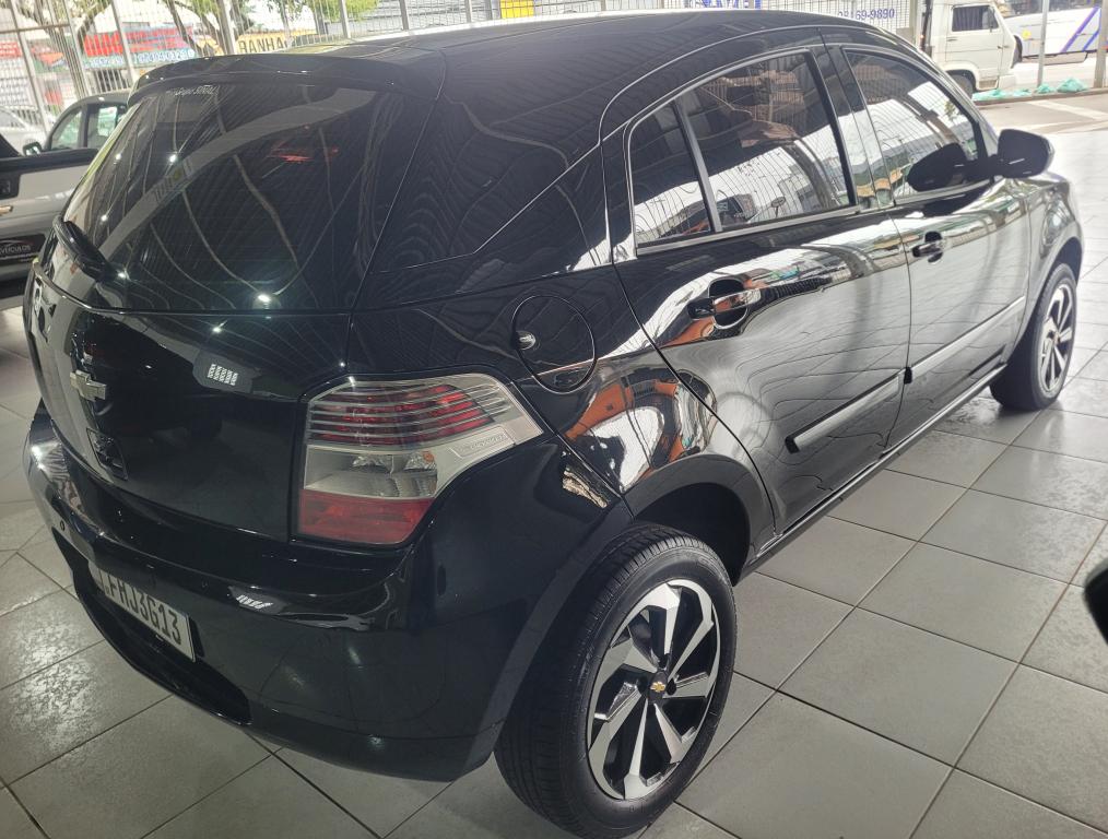CHEVROLET Agile - Foto