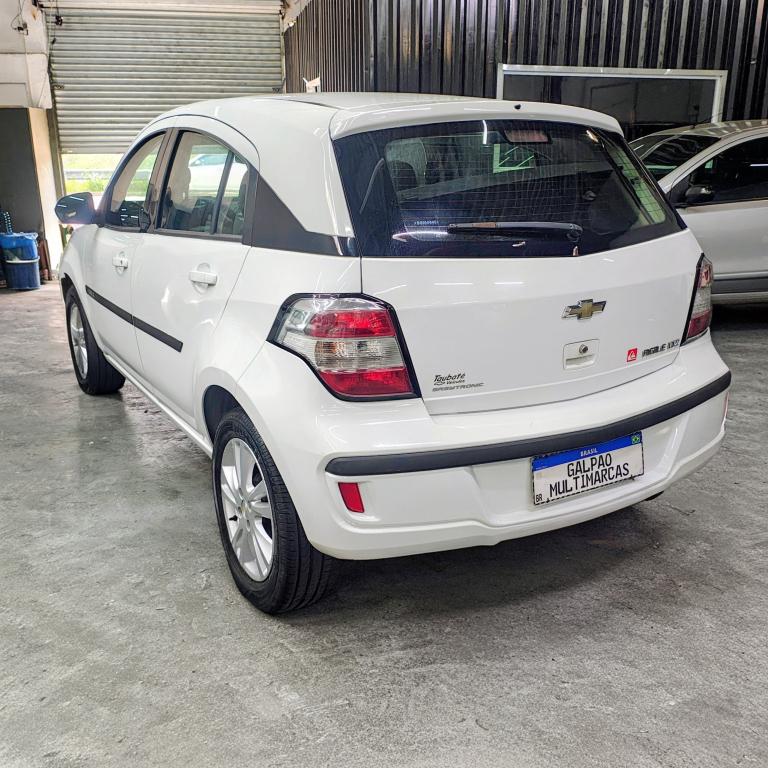 CHEVROLET Agile - Foto