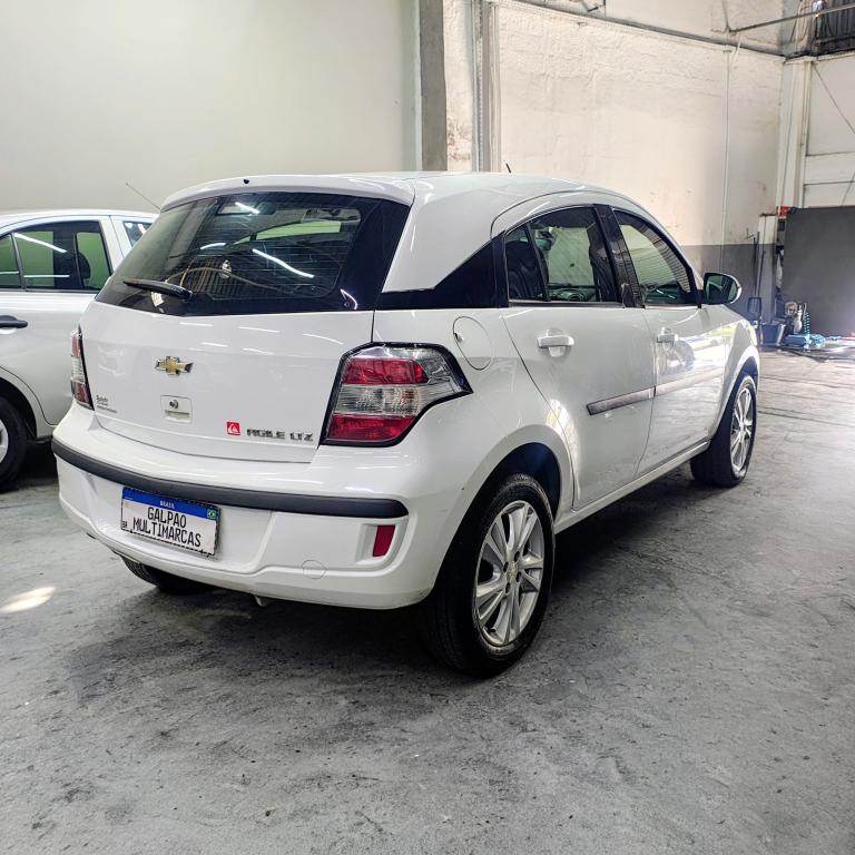 CHEVROLET Agile - Foto