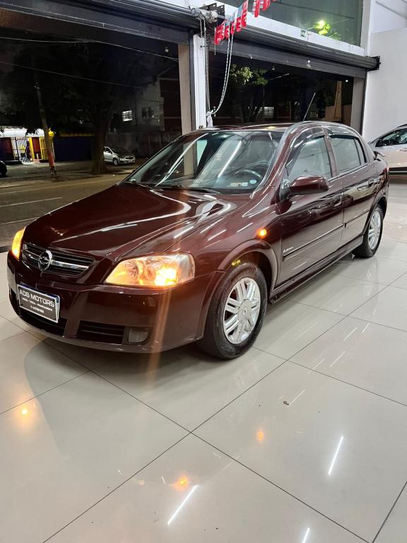 CHEVROLET Astra Hatch - Foto