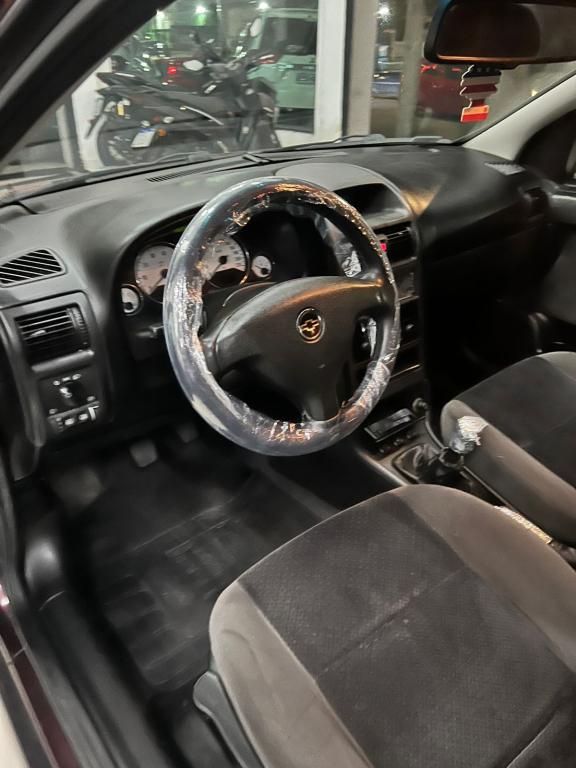 CHEVROLET Astra Hatch - Foto