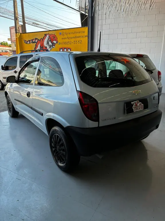 CHEVROLET Celta - Foto