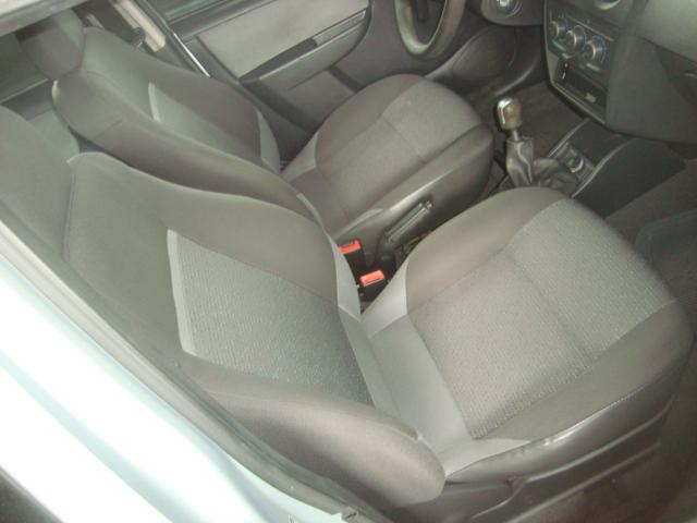 CHEVROLET Celta - Foto