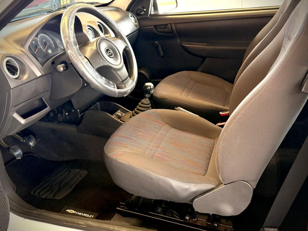 CHEVROLET Celta - Foto