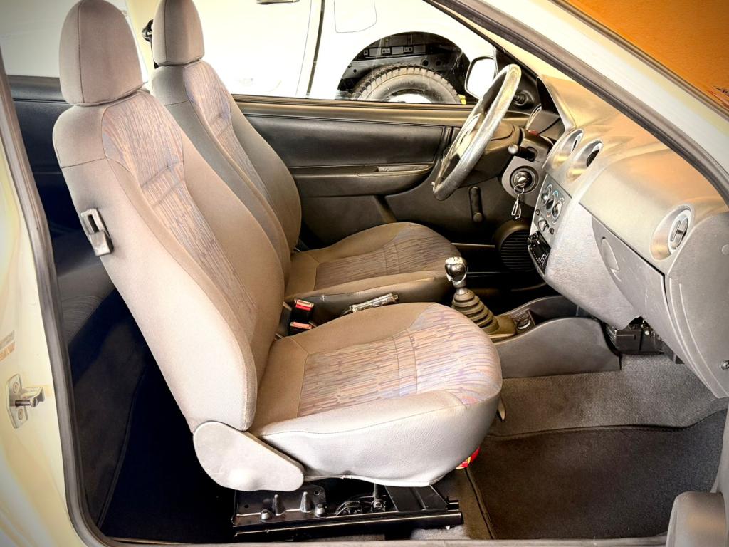CHEVROLET Celta - Foto