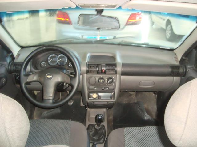 CHEVROLET Classic Sedan - Foto