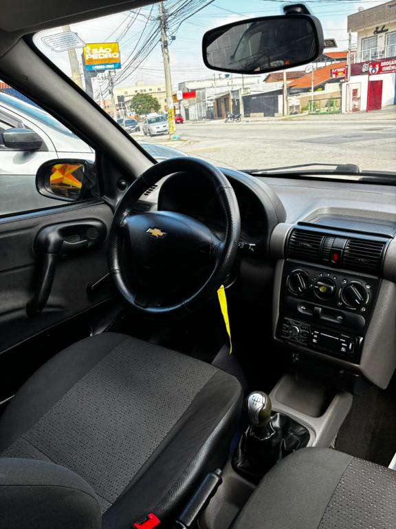 CHEVROLET Classic Sedan - Foto