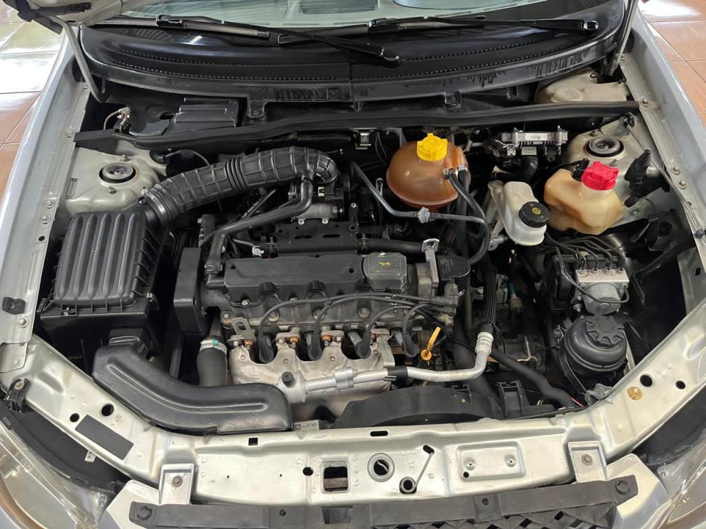 CHEVROLET Classic Sedan - Foto