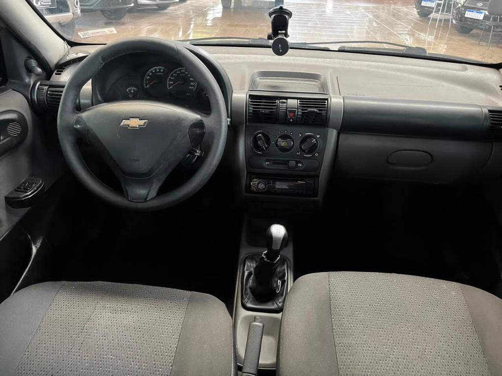 CHEVROLET Classic Sedan - Foto