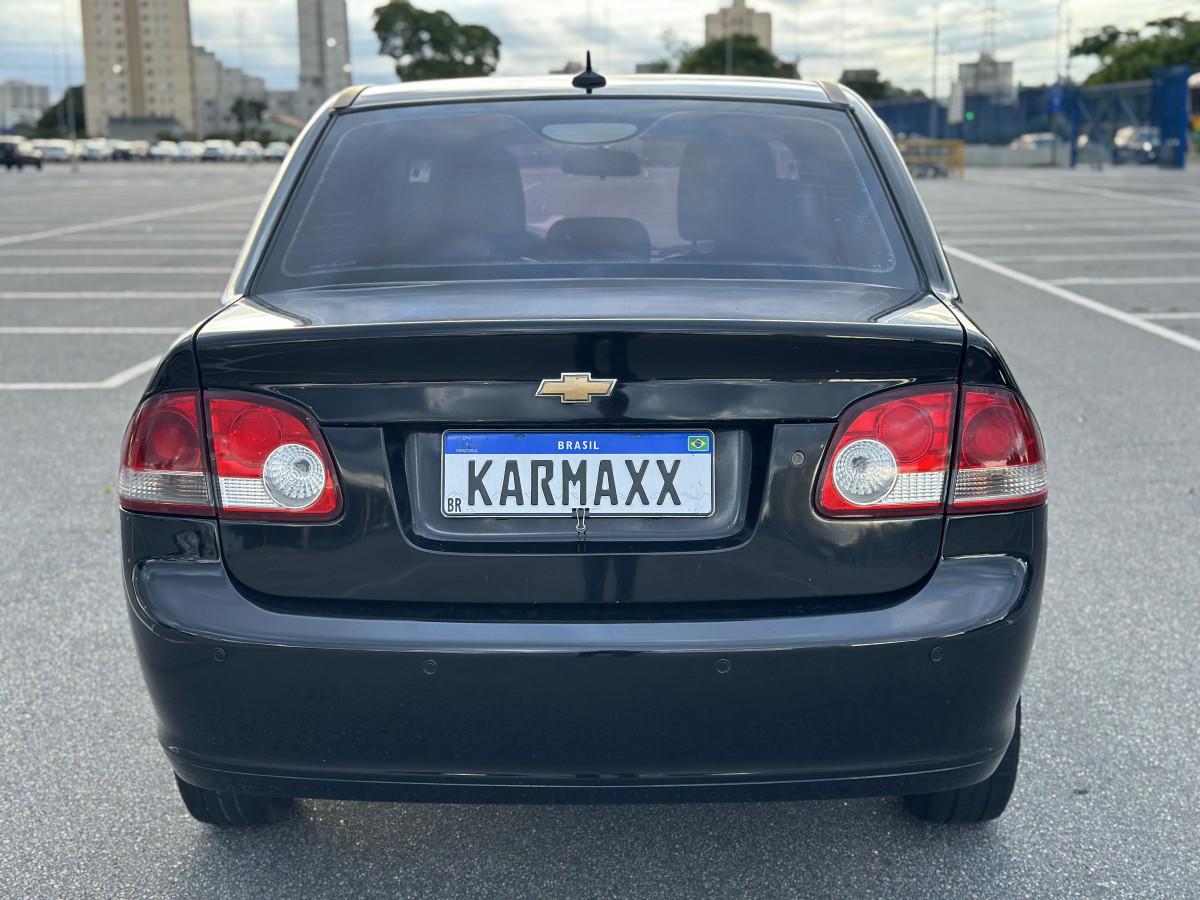 CHEVROLET Classic Sedan - Foto