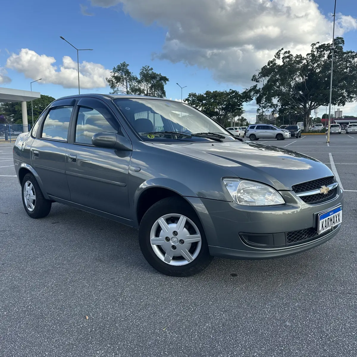 CHEVROLET Classic Sedan - Foto