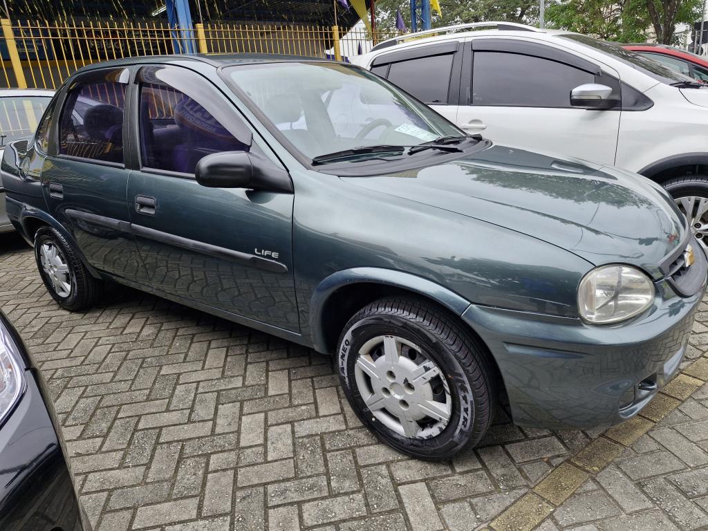 CHEVROLET Classic Sedan - Foto