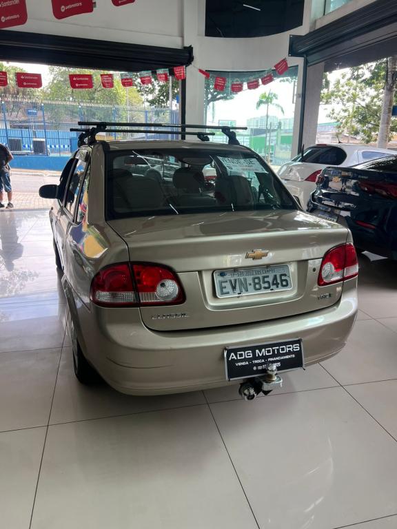 CHEVROLET Classic Sedan - Foto