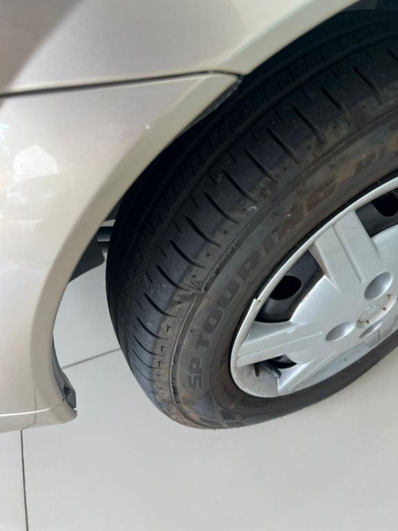 CHEVROLET Classic Sedan - Foto