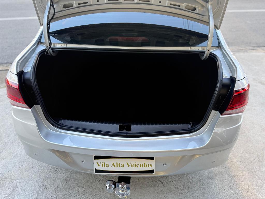 CHEVROLET Cobalt - Foto