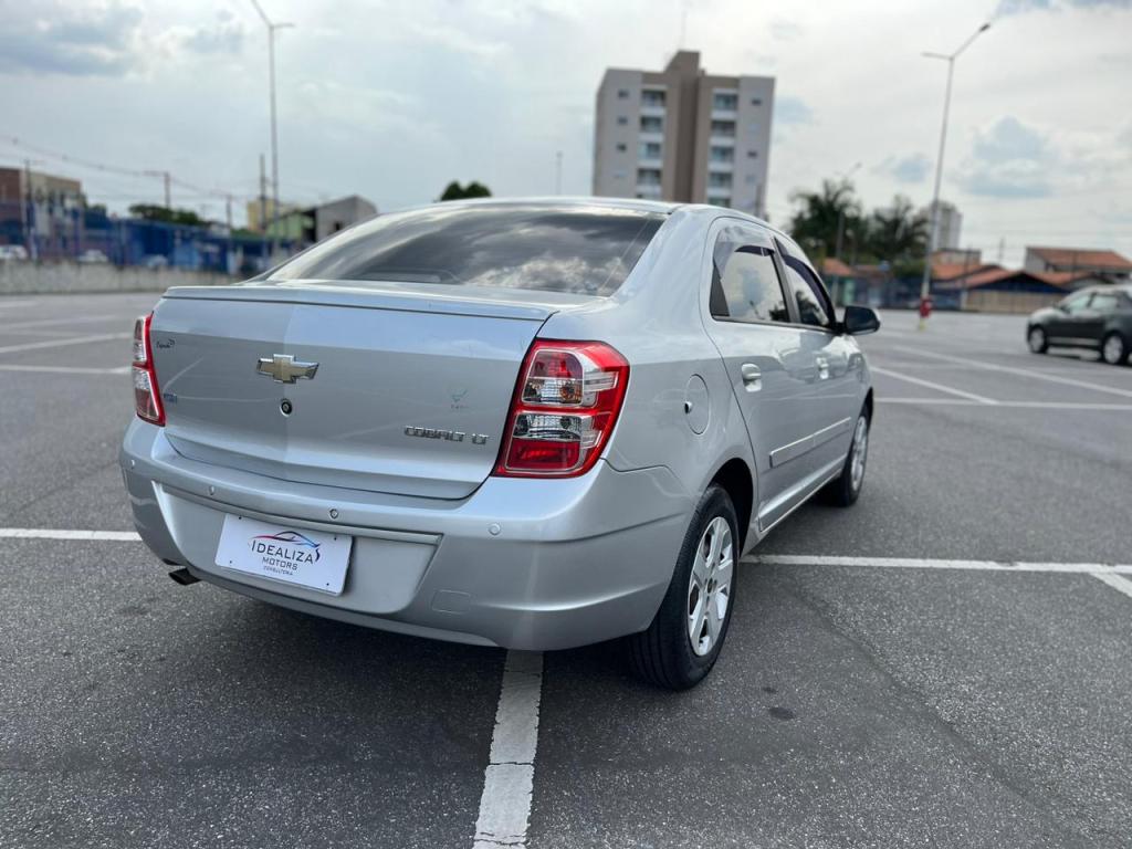 CHEVROLET Cobalt - Foto