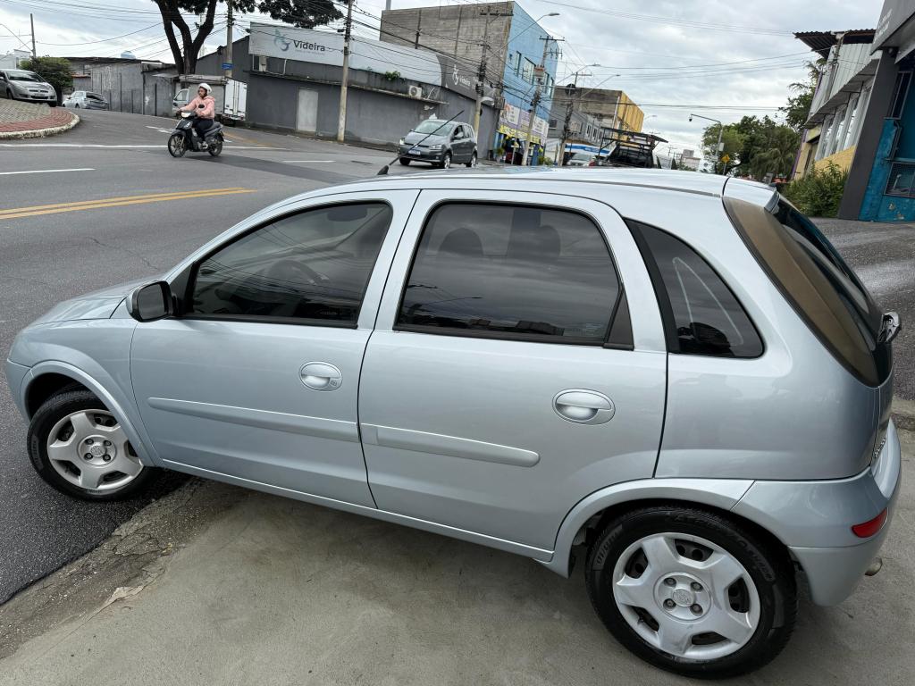 CHEVROLET Corsa Hatch - Foto
