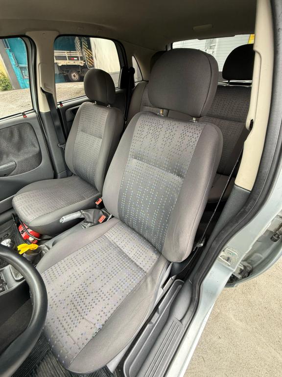 CHEVROLET Corsa Hatch - Foto