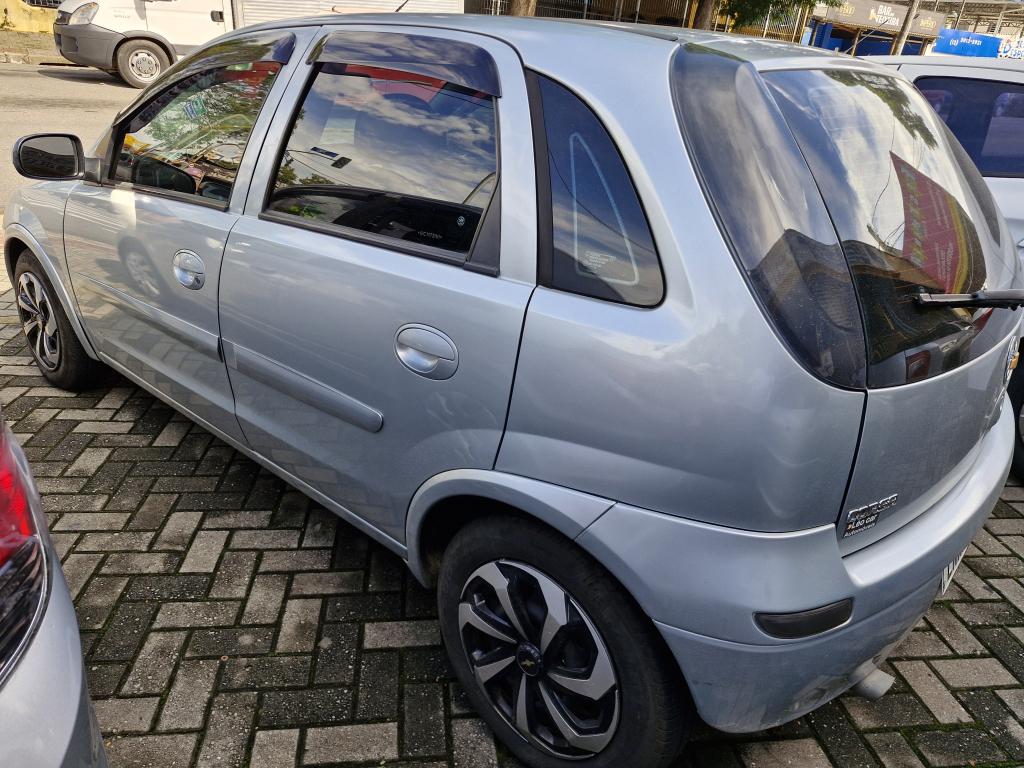 CHEVROLET Corsa Hatch - Foto