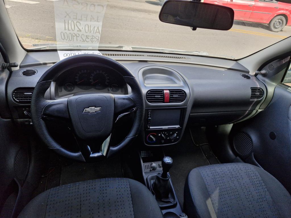 CHEVROLET Corsa Hatch - Foto