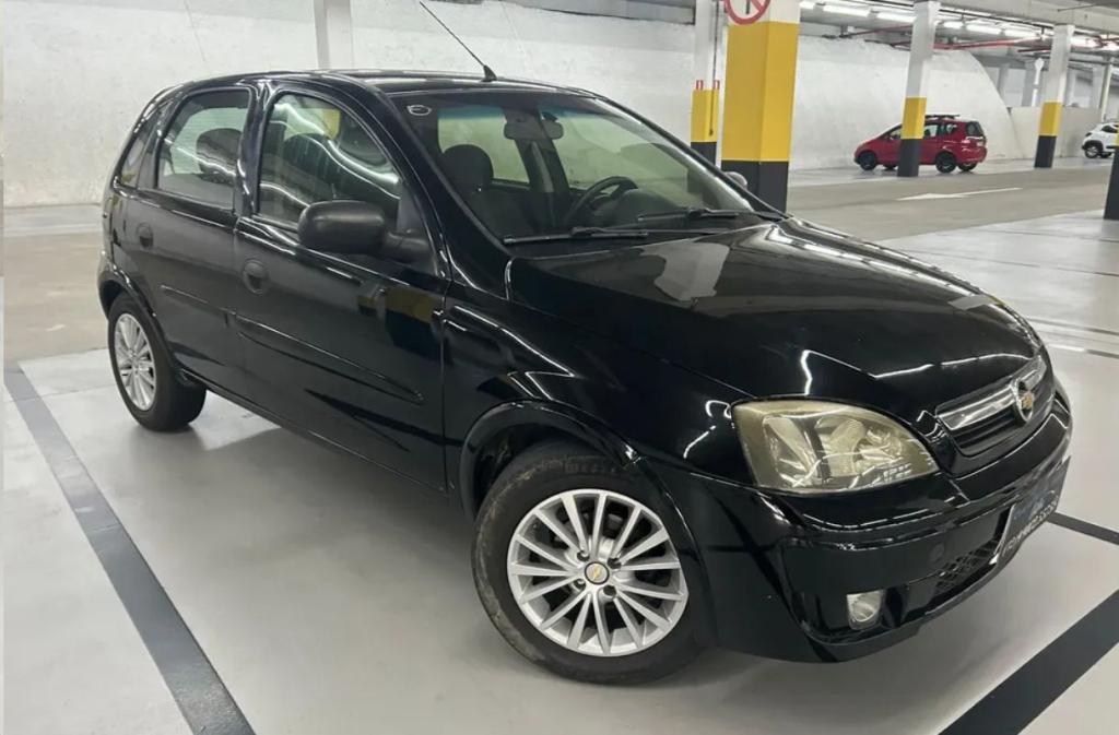 CHEVROLET Corsa Hatch - Foto