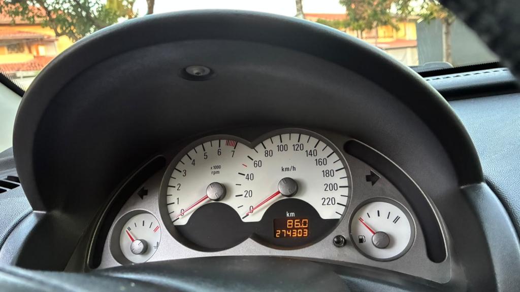 CHEVROLET Corsa Hatch - Foto
