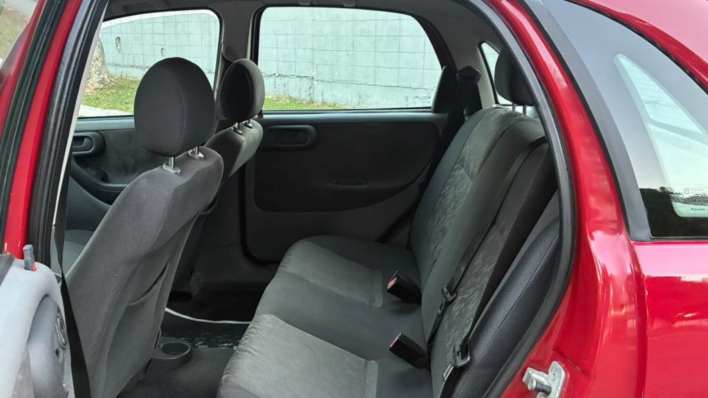 CHEVROLET Corsa Hatch - Foto