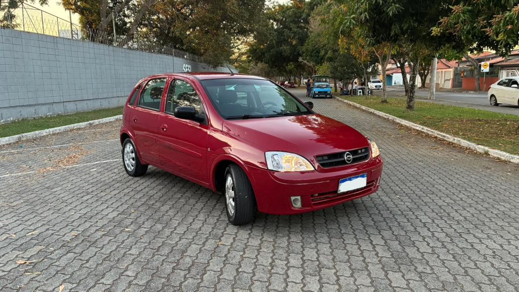 CHEVROLET Corsa Hatch - Foto
