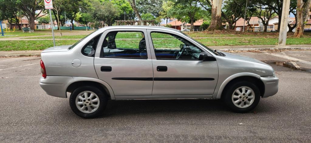 CHEVROLET Corsa Sedan - Foto