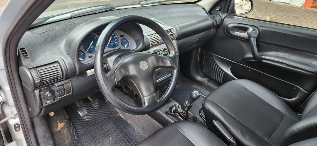 CHEVROLET Corsa Sedan - Foto