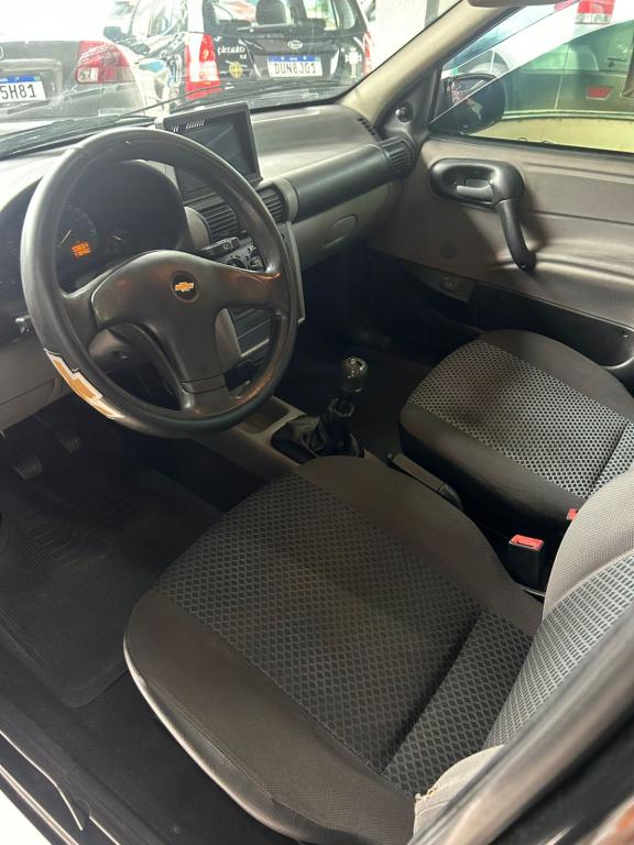 CHEVROLET Corsa Sedan - Foto