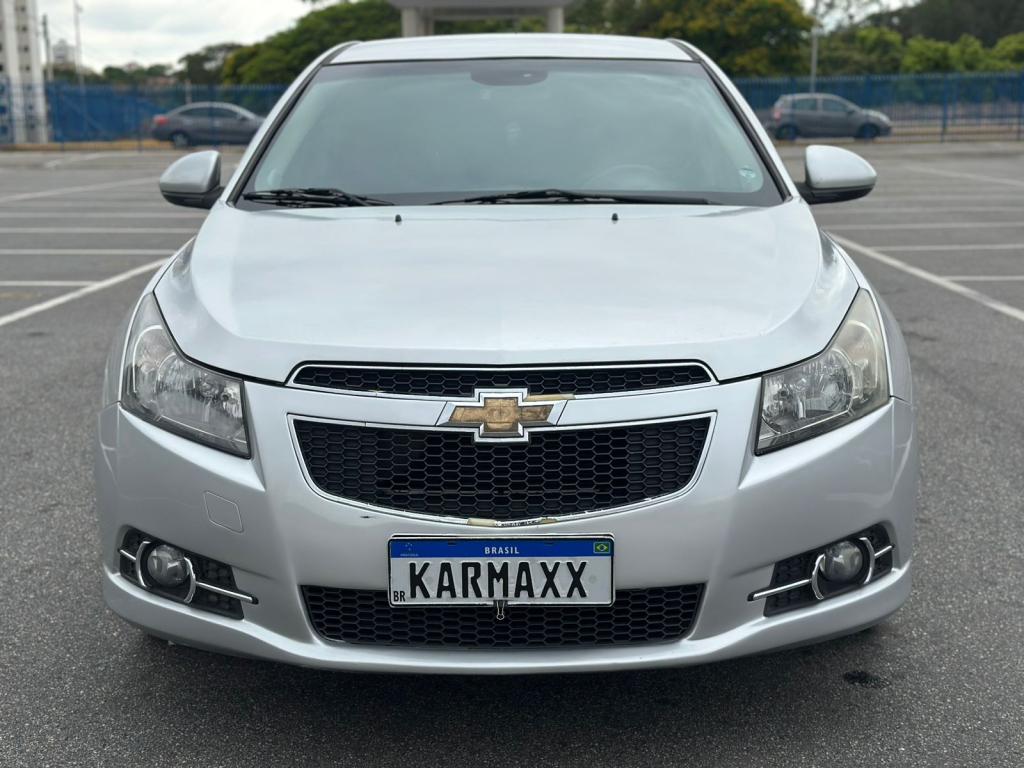 CHEVROLET Cruze Hatch - Foto