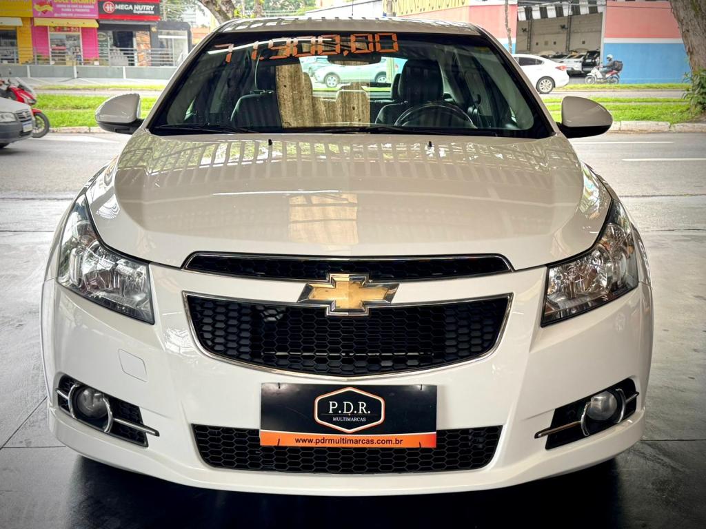 CHEVROLET Cruze Hatch - Foto