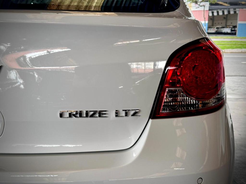 CHEVROLET Cruze Hatch - Foto