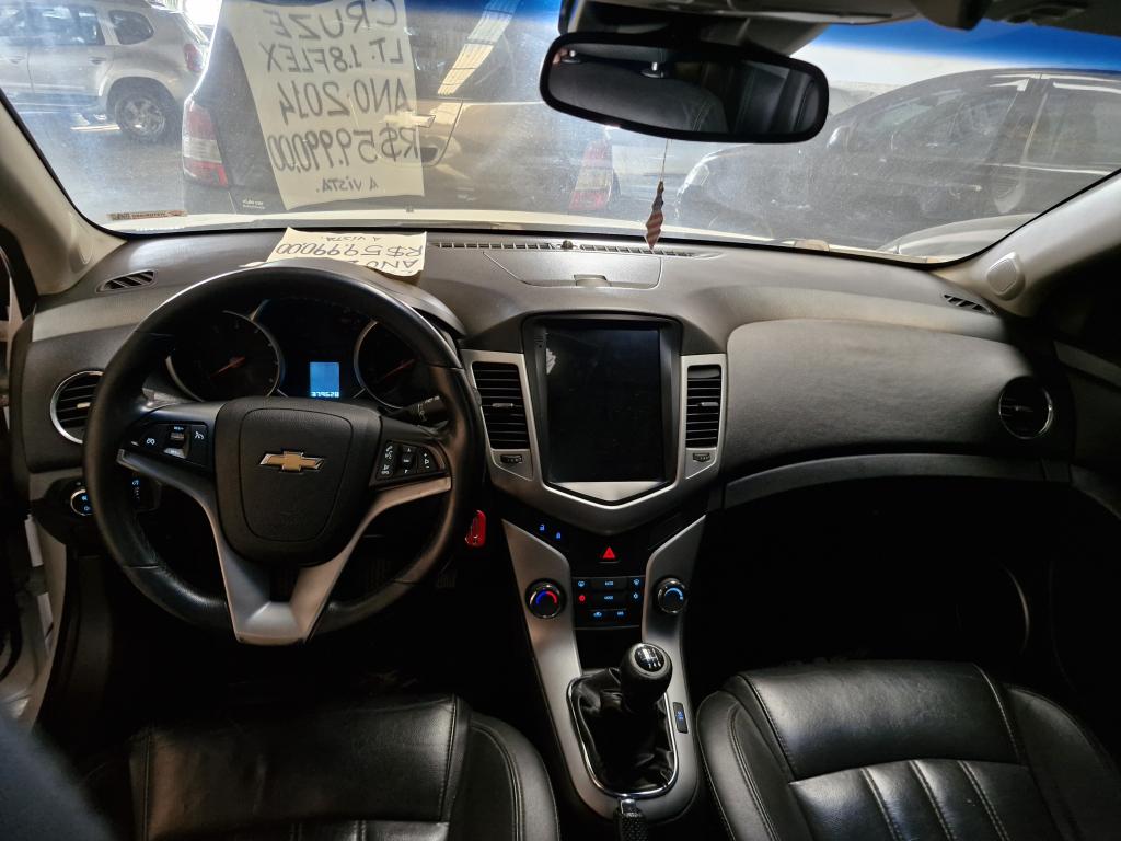 CHEVROLET Cruze Hatch - Foto