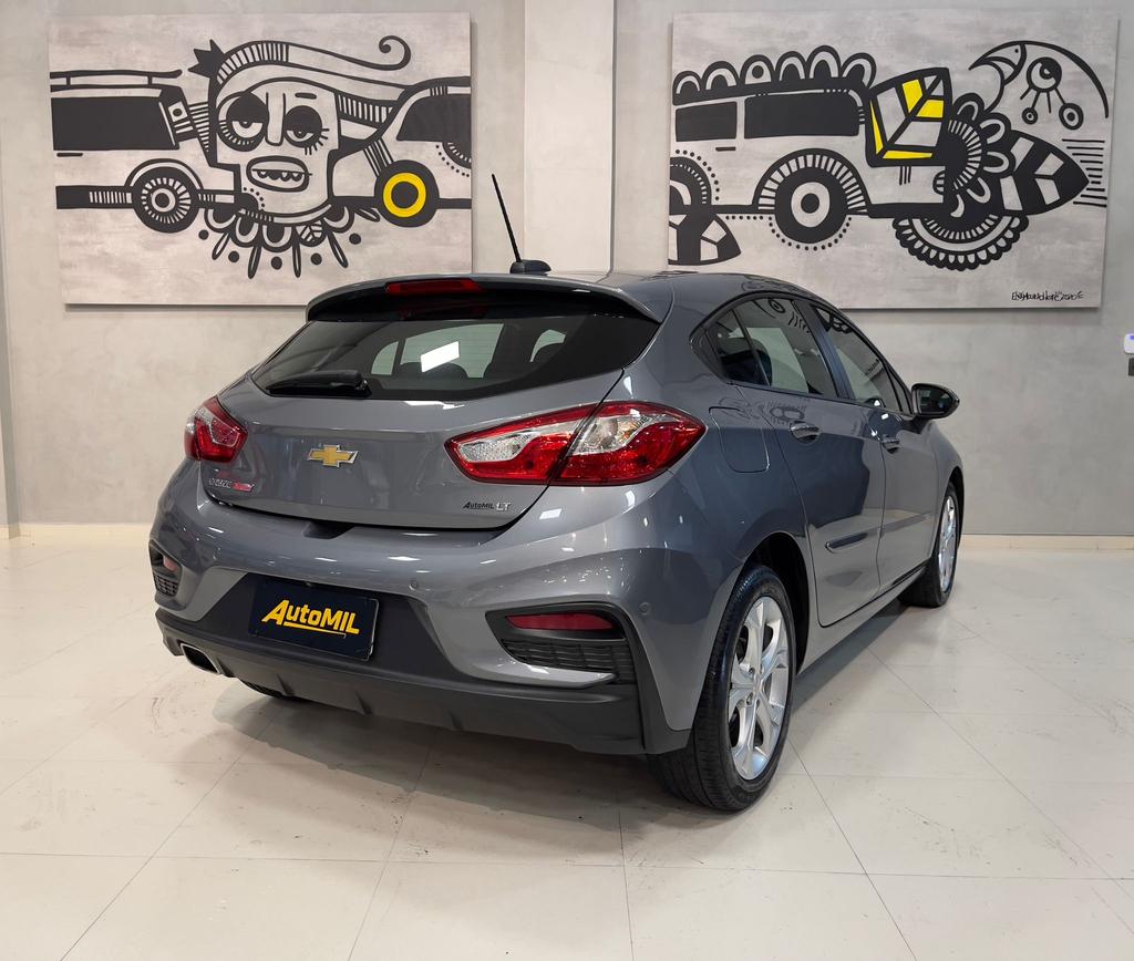 CHEVROLET Cruze Hatch - Foto