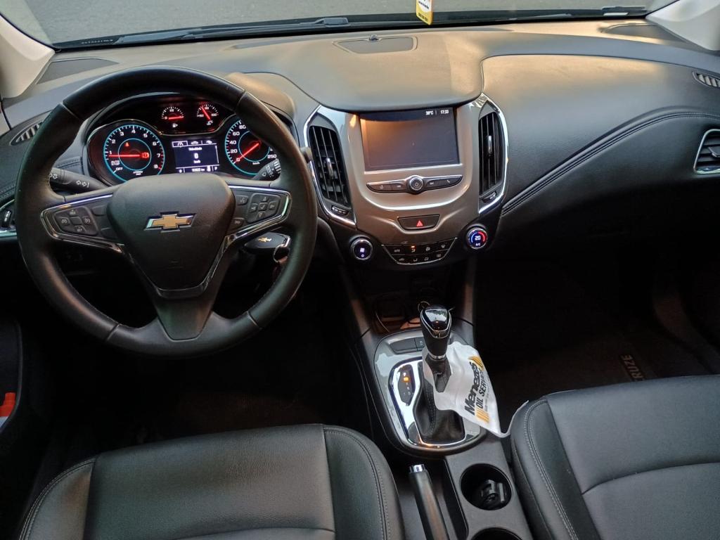 CHEVROLET Cruze Sedan - Foto