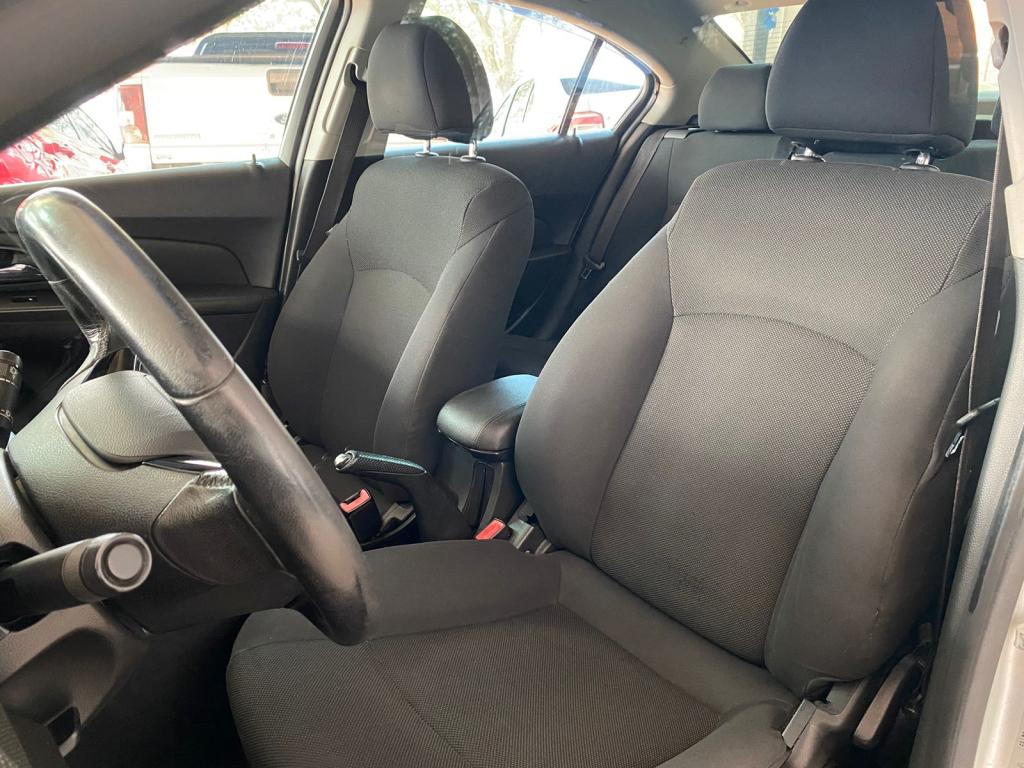 CHEVROLET Cruze Sedan - Foto