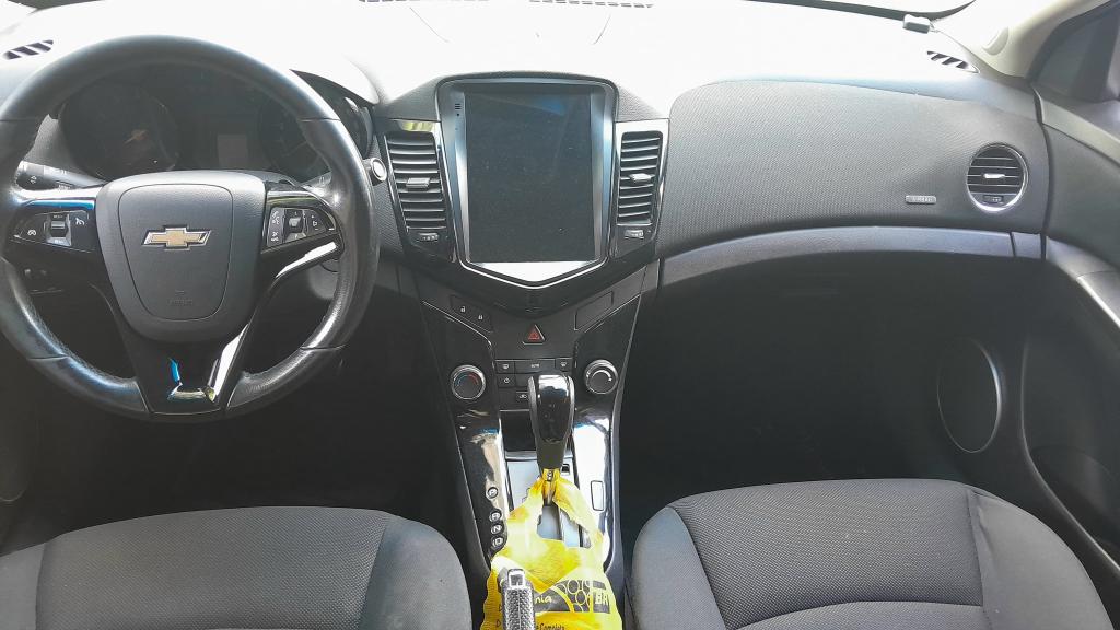 CHEVROLET Cruze Sedan - Foto