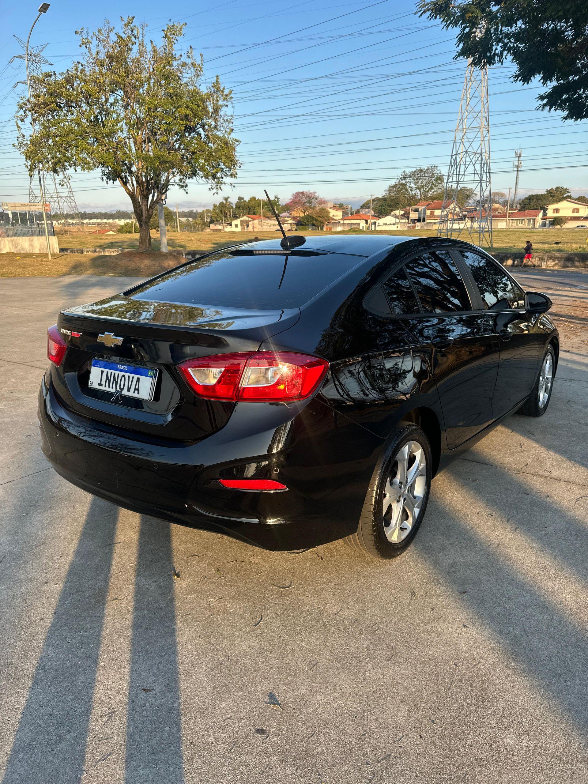 CHEVROLET Cruze Sedan - Miniatura