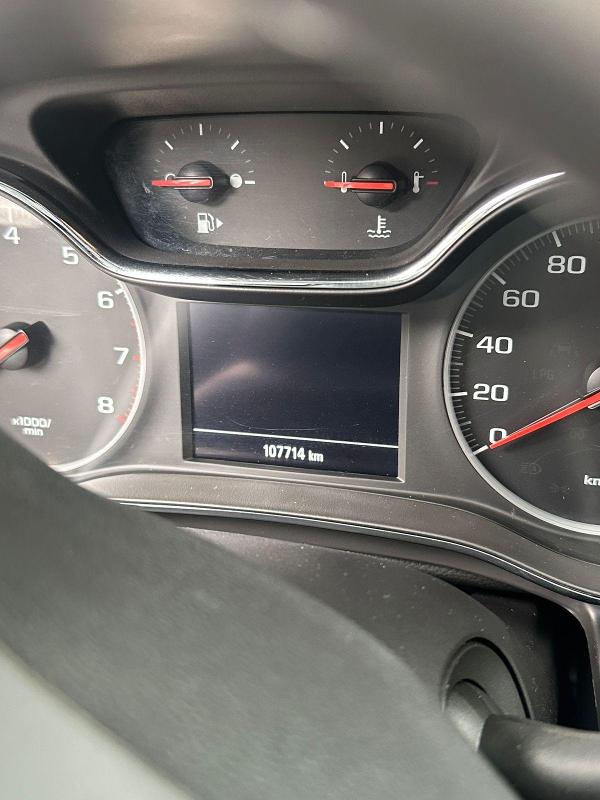 CHEVROLET Cruze Sedan - Miniatura