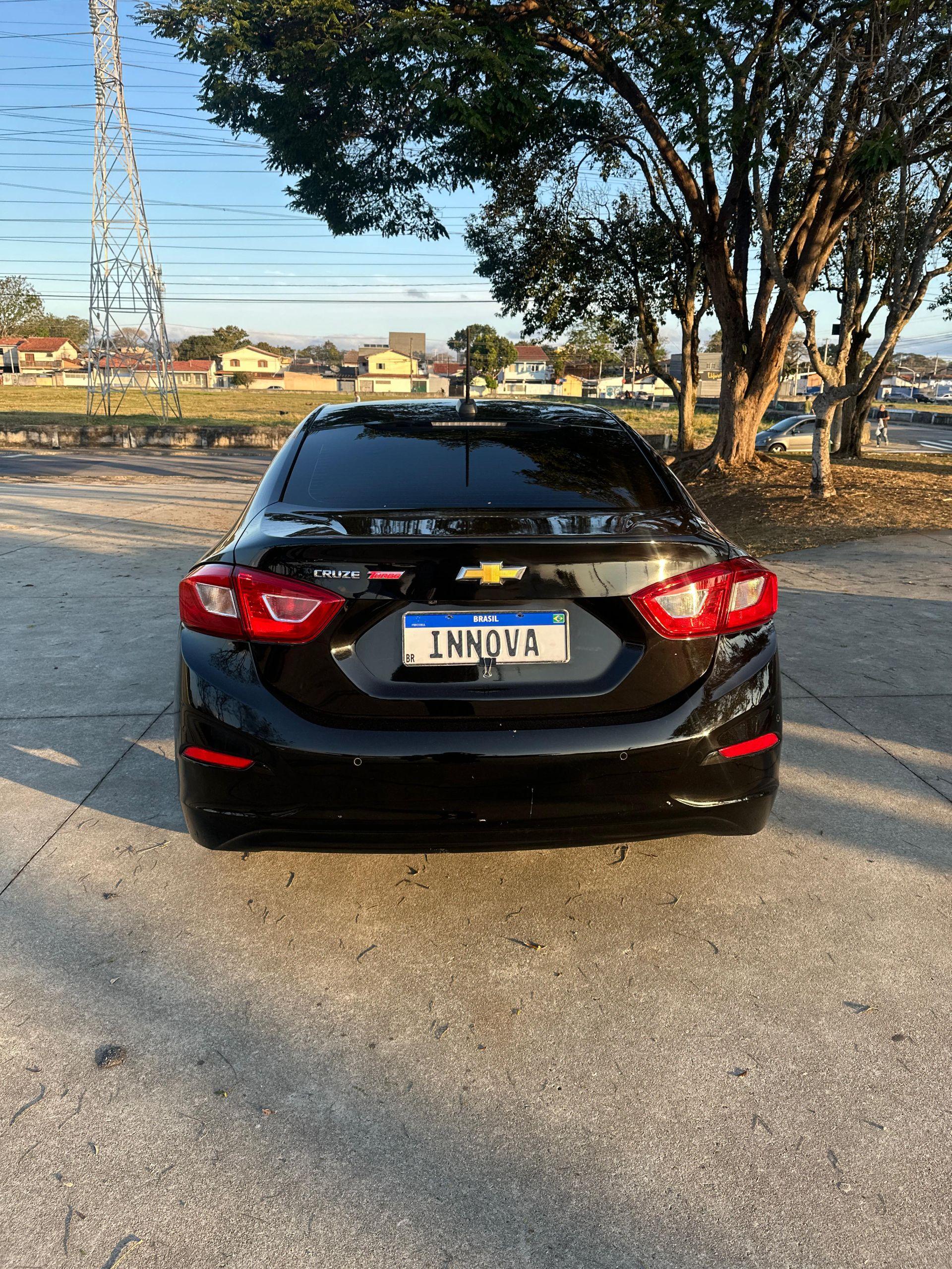 CHEVROLET Cruze Sedan - Miniatura