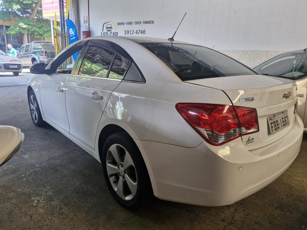 CHEVROLET Cruze Sedan - Foto