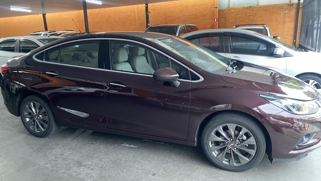 CHEVROLET Cruze Sedan - Foto