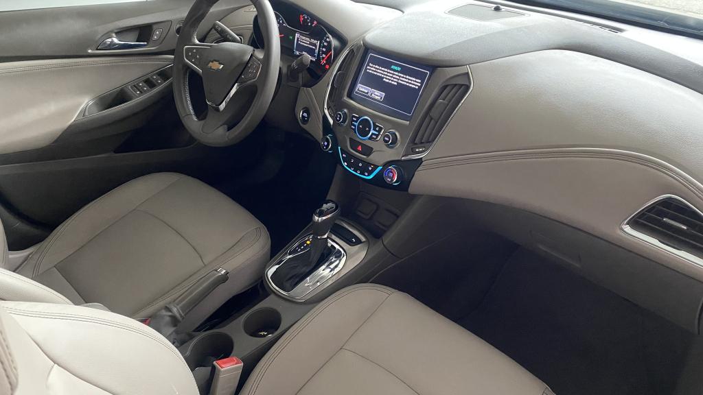 CHEVROLET Cruze Sedan - Foto