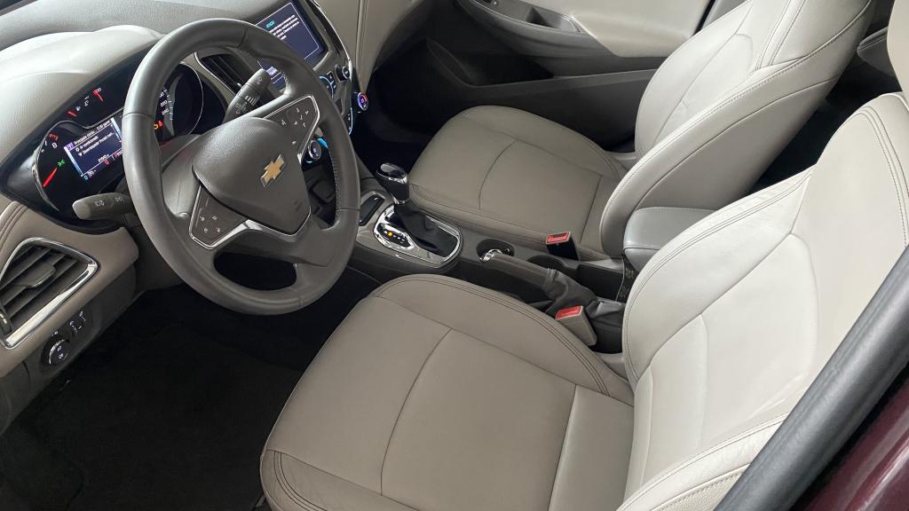 CHEVROLET Cruze Sedan - Foto