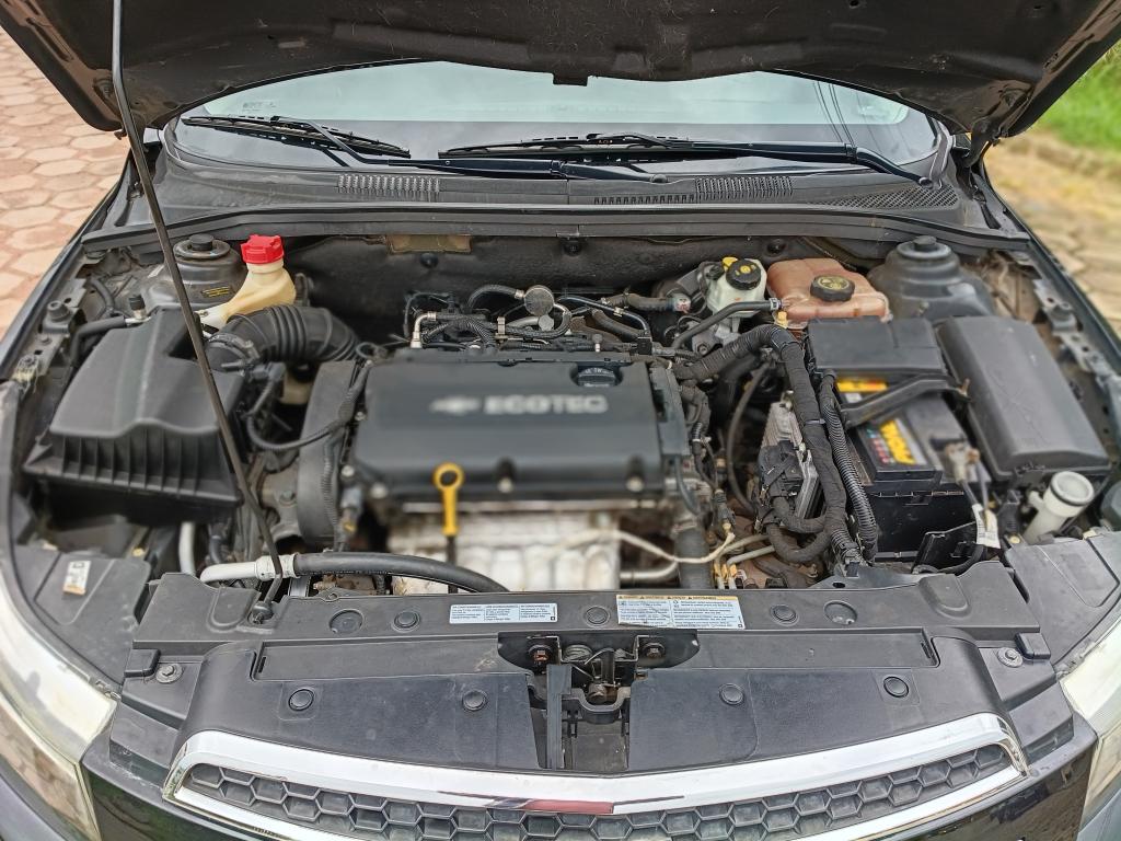 CHEVROLET Cruze Sedan - Foto