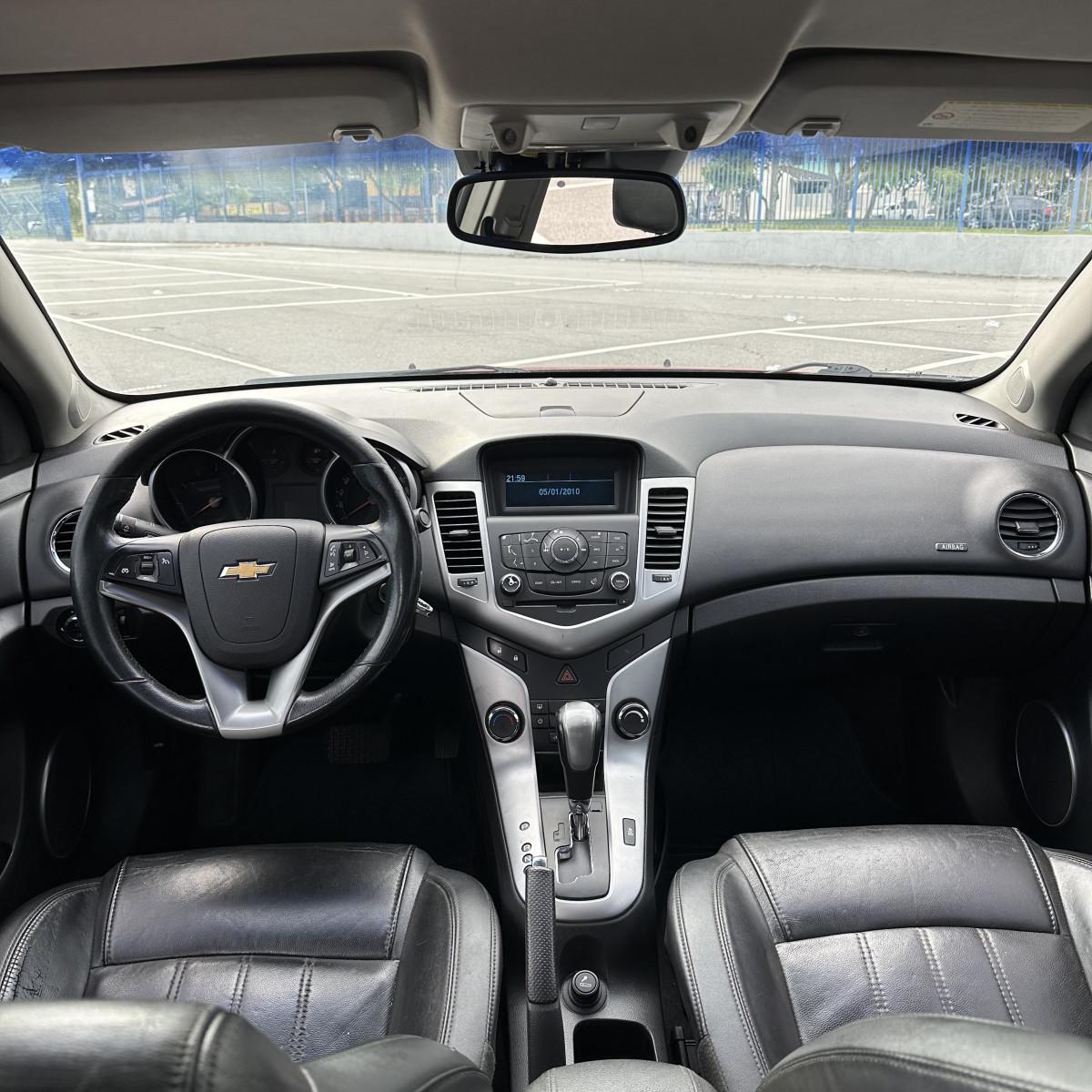 CHEVROLET Cruze Sedan - Foto